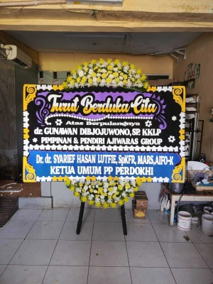 Papan Bunga di Mander Tambakboyo